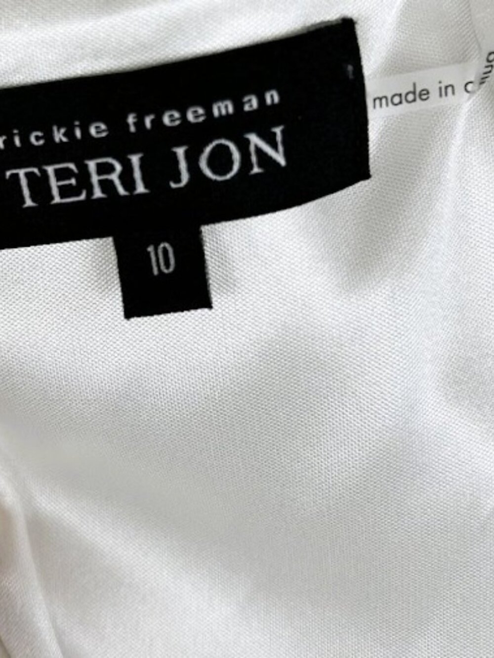 Rickie Freeman For Teri Jon Women White Floral-Print Scuba Dress Size 10 $480 - Picture 6 of 10